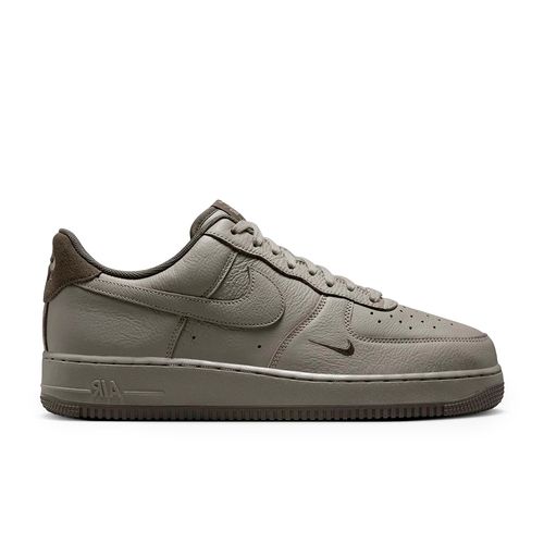 Zapatilla Nike Air Force 1 '07 LV8